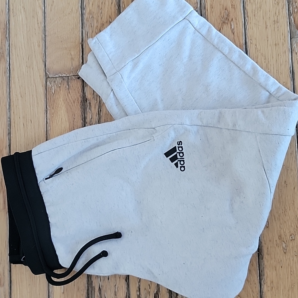 Adidas half leg sweatpant